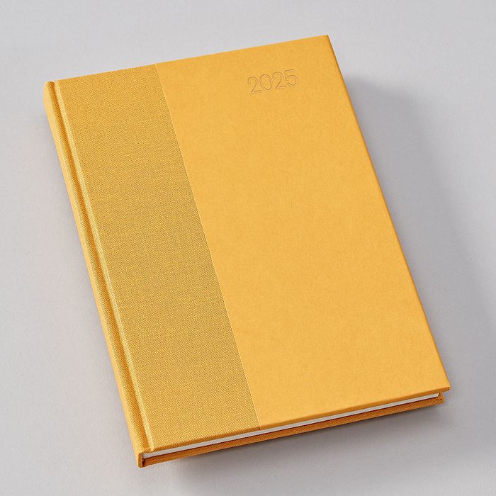 Weekly Planner & Notebook 2025 (A5) Natural Affair, Golden Hour